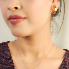 Élan Screw-Detail Gold Hoops