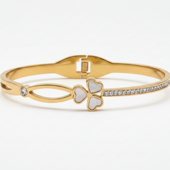 Clover Bliss Bangle
