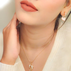 Amoura Linked Heart Earrings