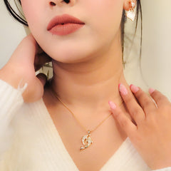 Amoura Linked Heart Earrings