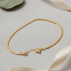 Luna Glide Golden Anklet